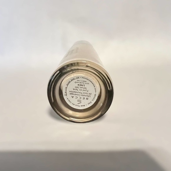 Becca Ultimate Coverage Foundation Shade Linen NWOB - Picture 3 of 4